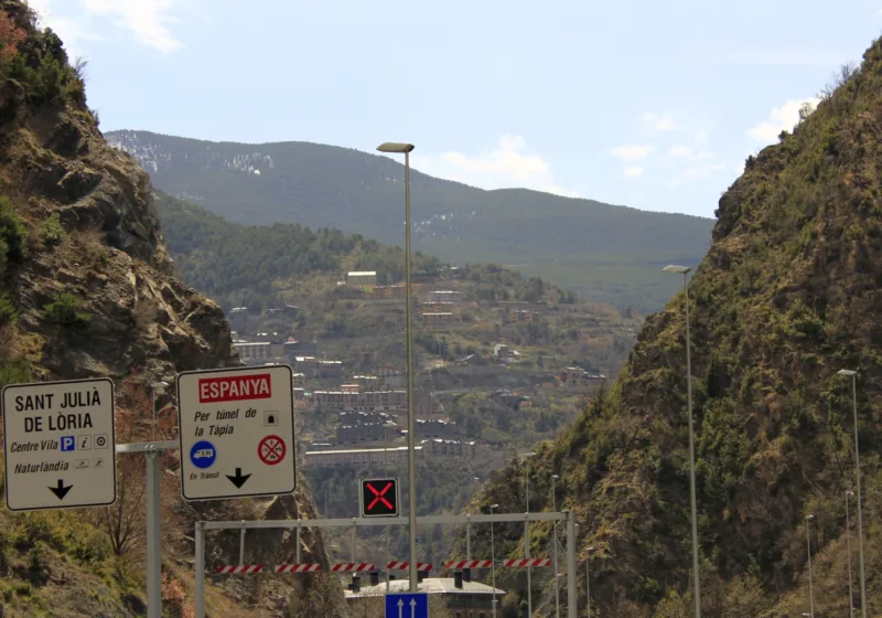 Plan exprés por Sant Julià de Lòria en una tarde